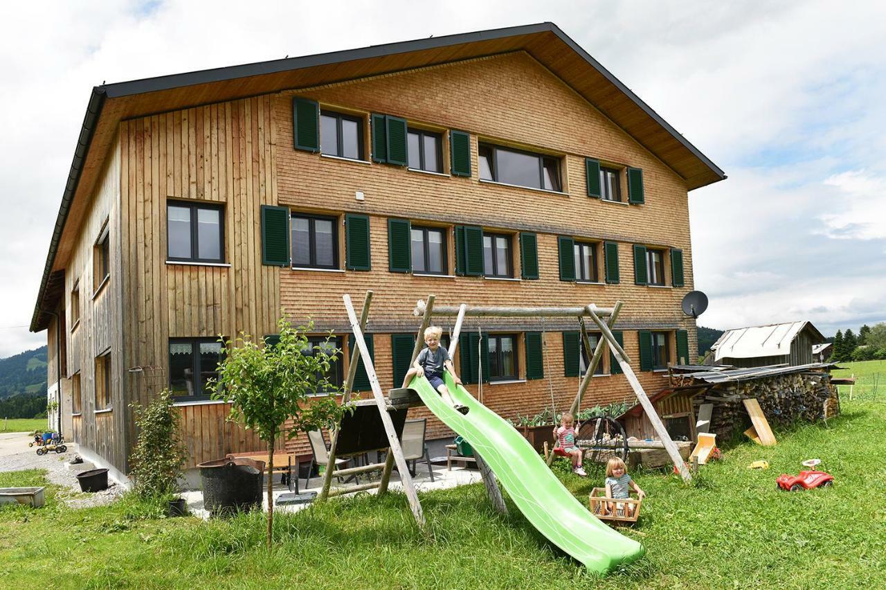 Bauernhof Feurstein Apartamento Andelsbuch Exterior foto